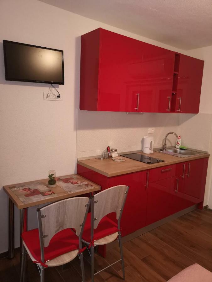Apartmani Sea Baška Voda エクステリア 写真