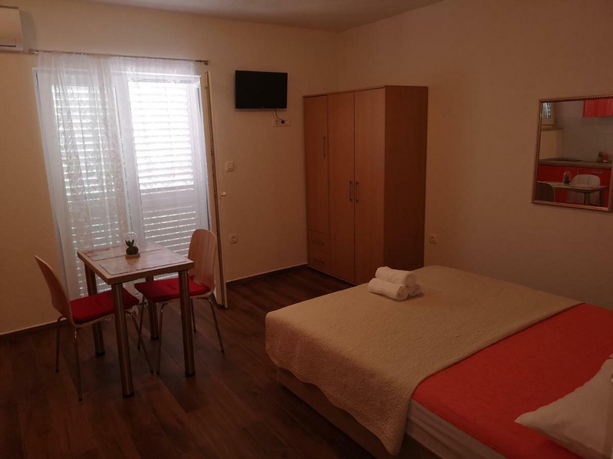 Apartmani Sea Baška Voda エクステリア 写真